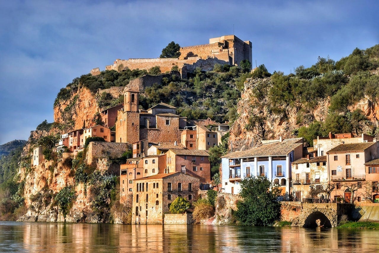 Malaga water and cliff