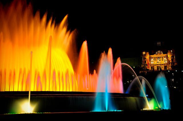 Barcelona Magical Fountain Med