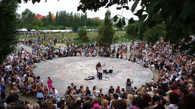 Berlin Bearpit Karaoke
