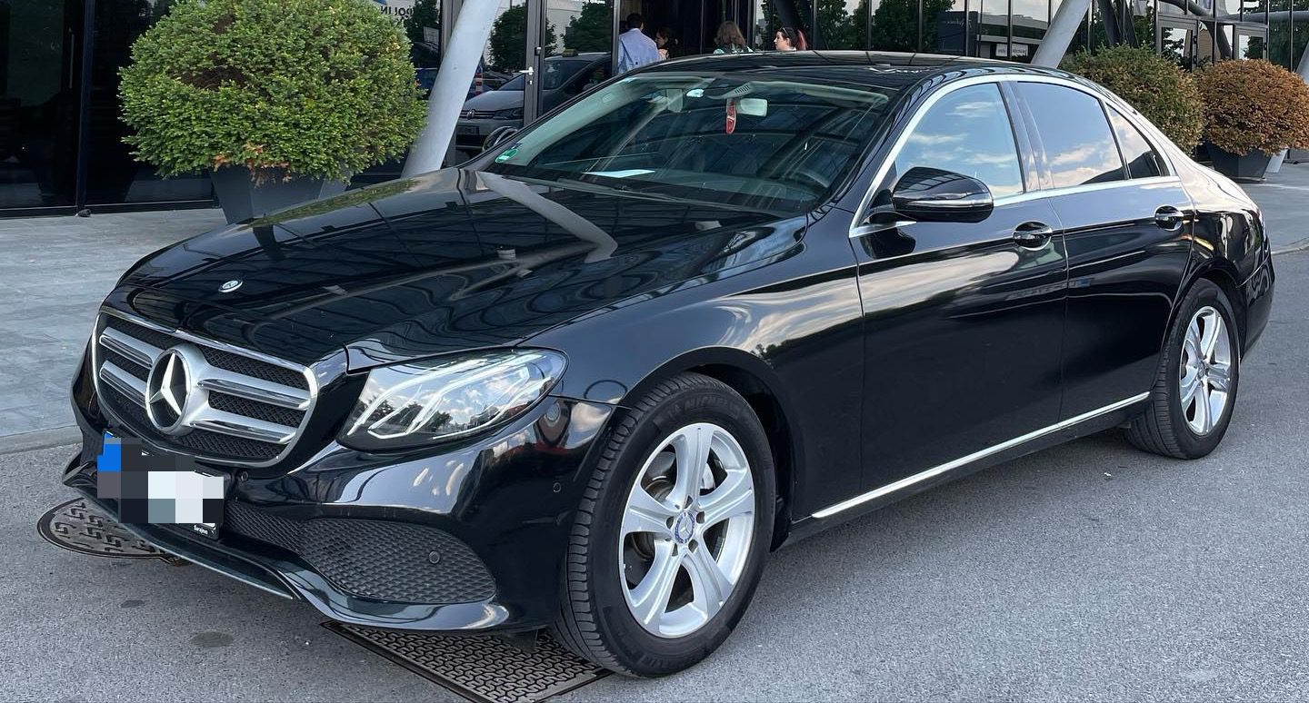 Sarajevo Airport Taxi (Sedan) Taxi Sarajevo Airport (Sedan) - Welcome Pickups