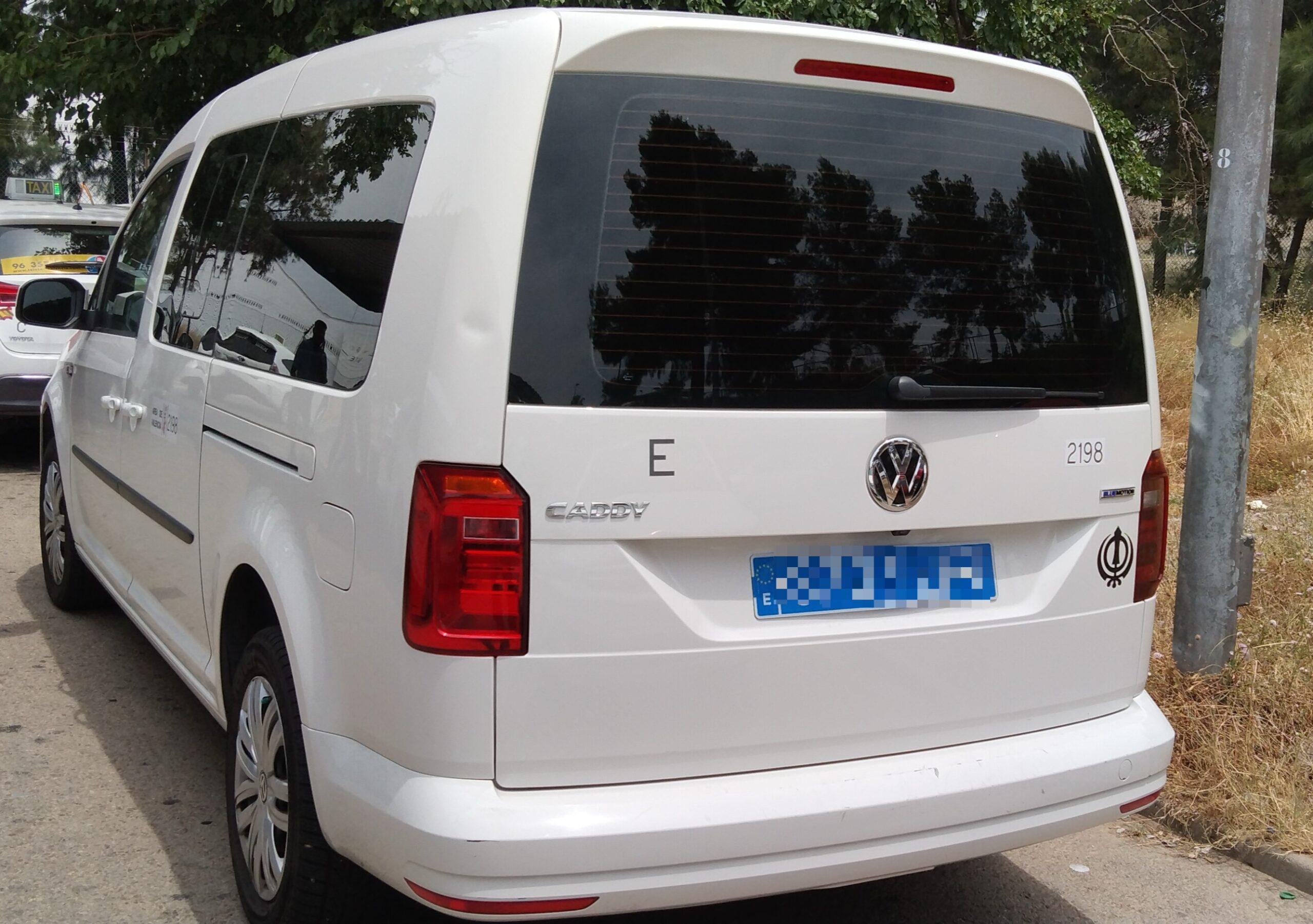 Valencia Airport Taxi (Minivan)