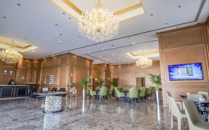 Strato Hotel by Warwick