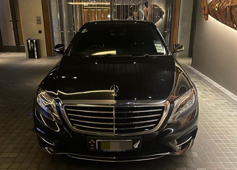 Auckland Airport Taxi (Sedan)