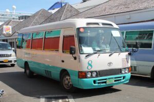 Bus from Nassau Airport to downtown