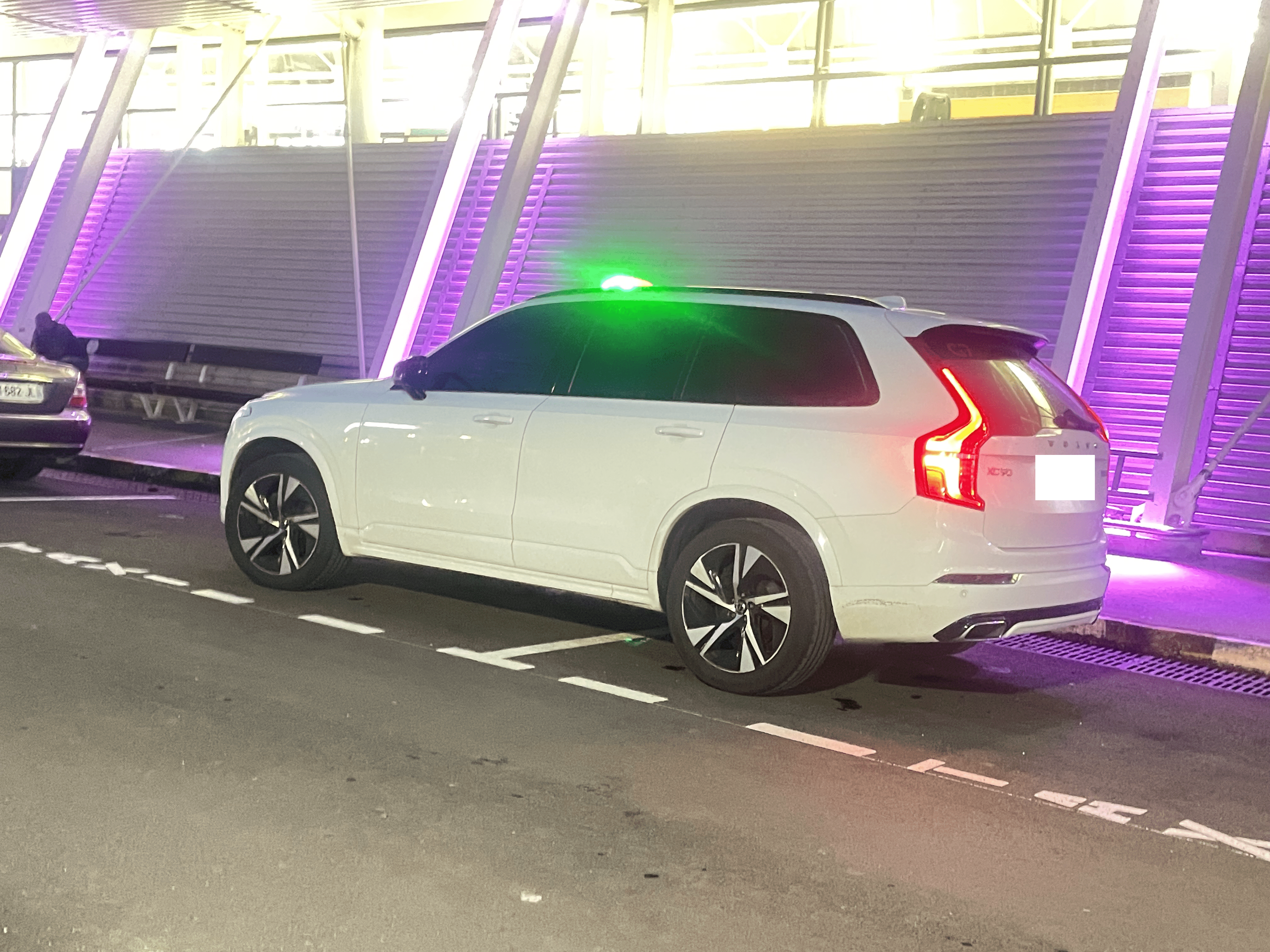 Martinique Minivan