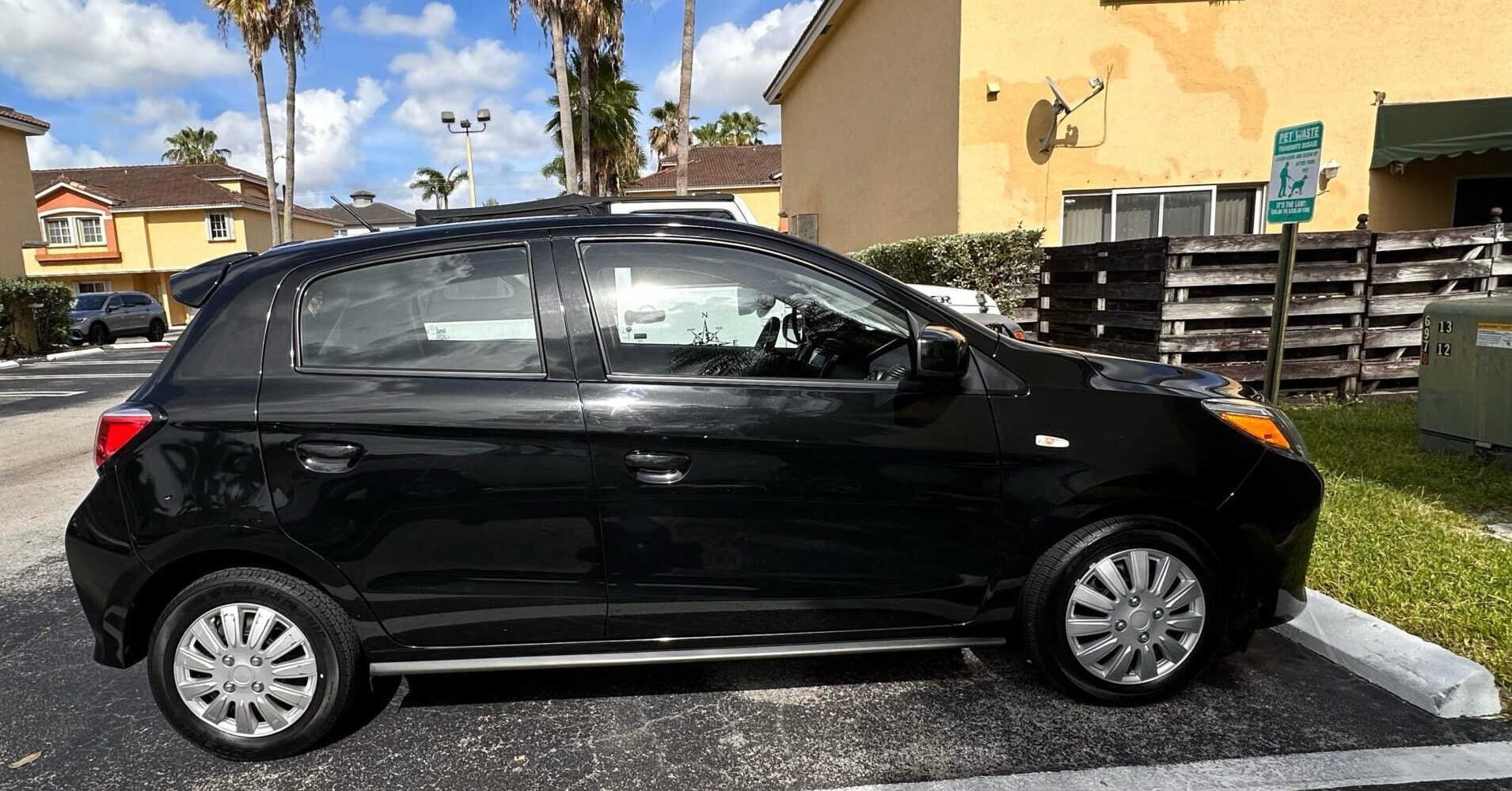 miami sedan